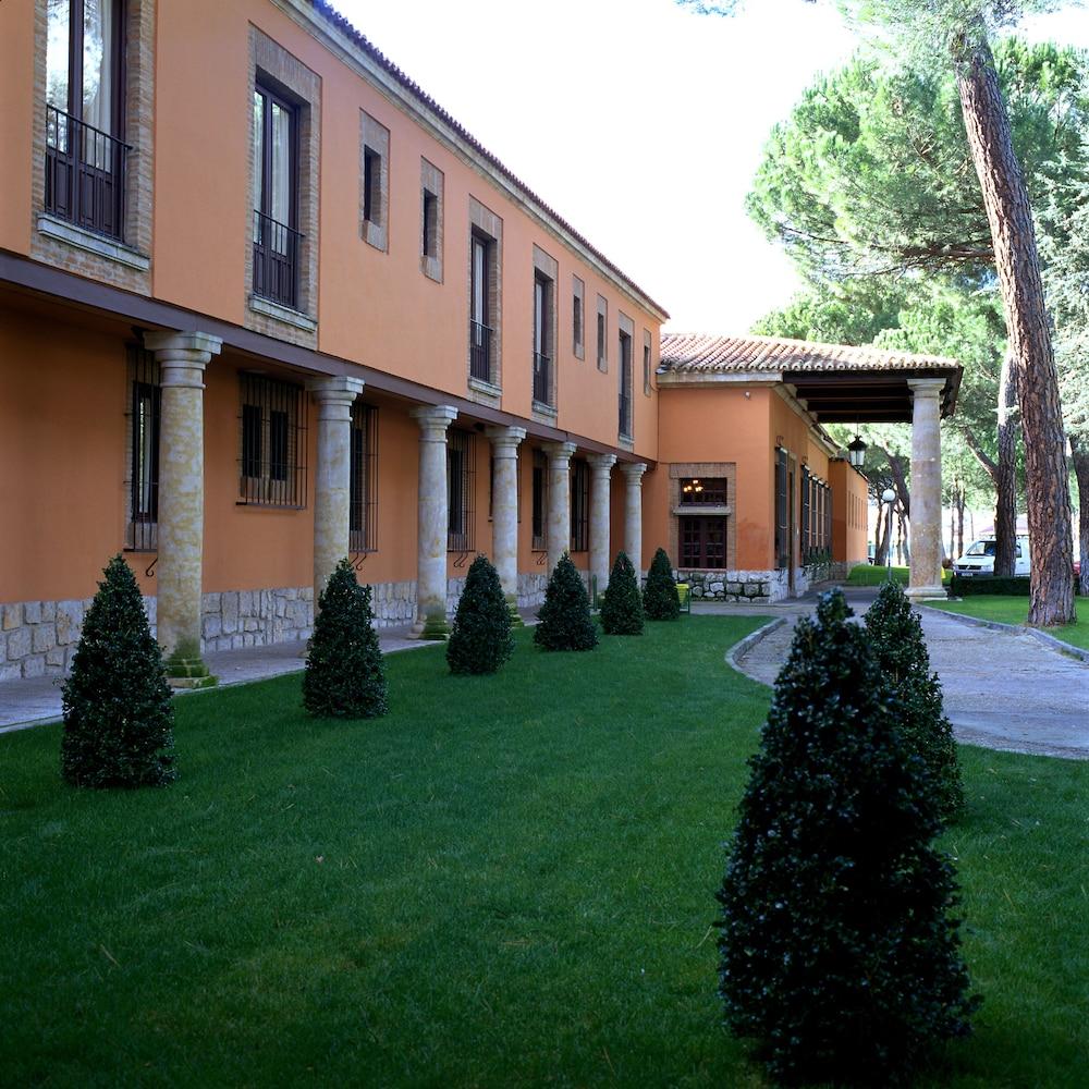 Parador De Tordesilhas Exterior foto