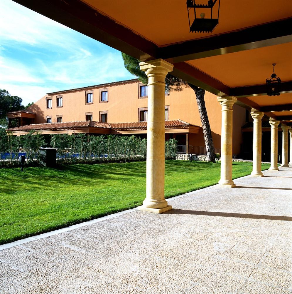 Parador De Tordesilhas Exterior foto