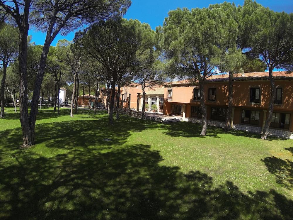 Parador De Tordesilhas Exterior foto