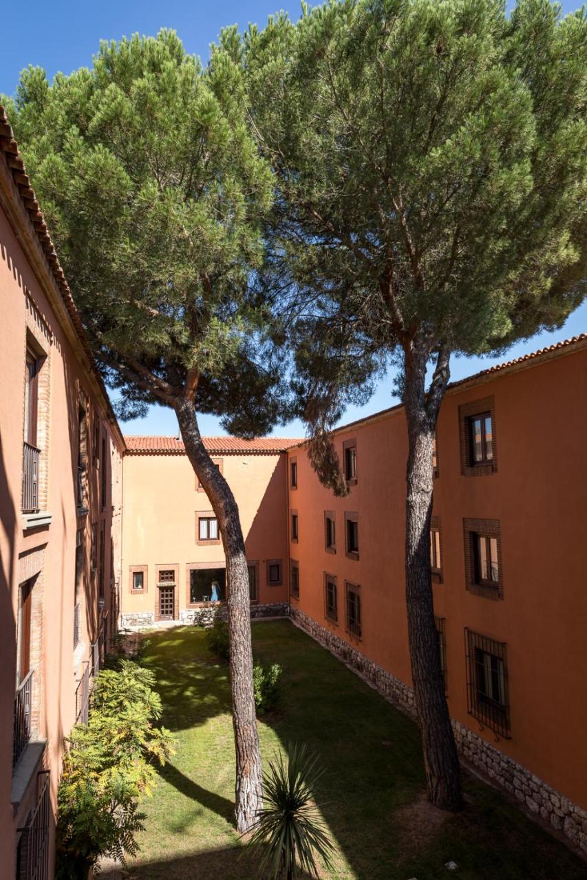 Parador De Tordesilhas Exterior foto